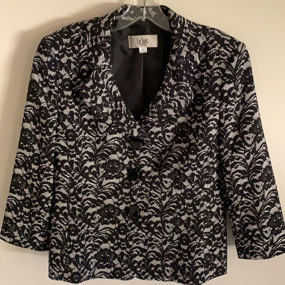 Le Suit 2 Piece Blazer Skirt Set